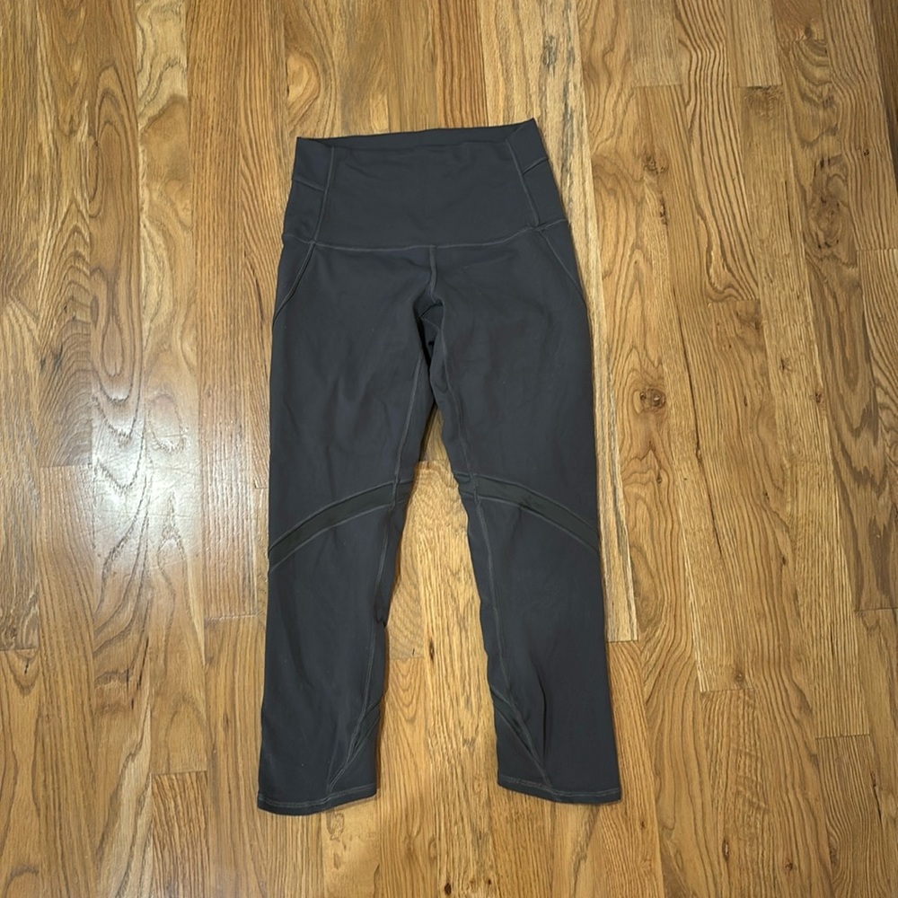 grey lululemon leggings size 4